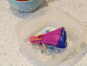 freeze-anna-from-frozen-scicence-experiment-