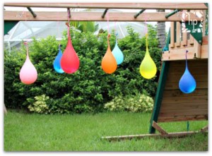 DIY-water-balloon-pinata