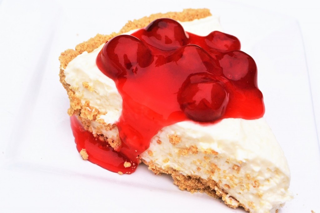 Vyšnių kremo tortas