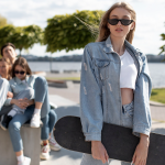 Kaip padėti vaikui jaustis saugiai nuolat kintančiame pasaulyje?