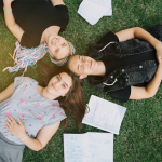 Šiuolaikinių paauglių apatija ir nenoras mokytis: priežastys bei sprendimo būdai